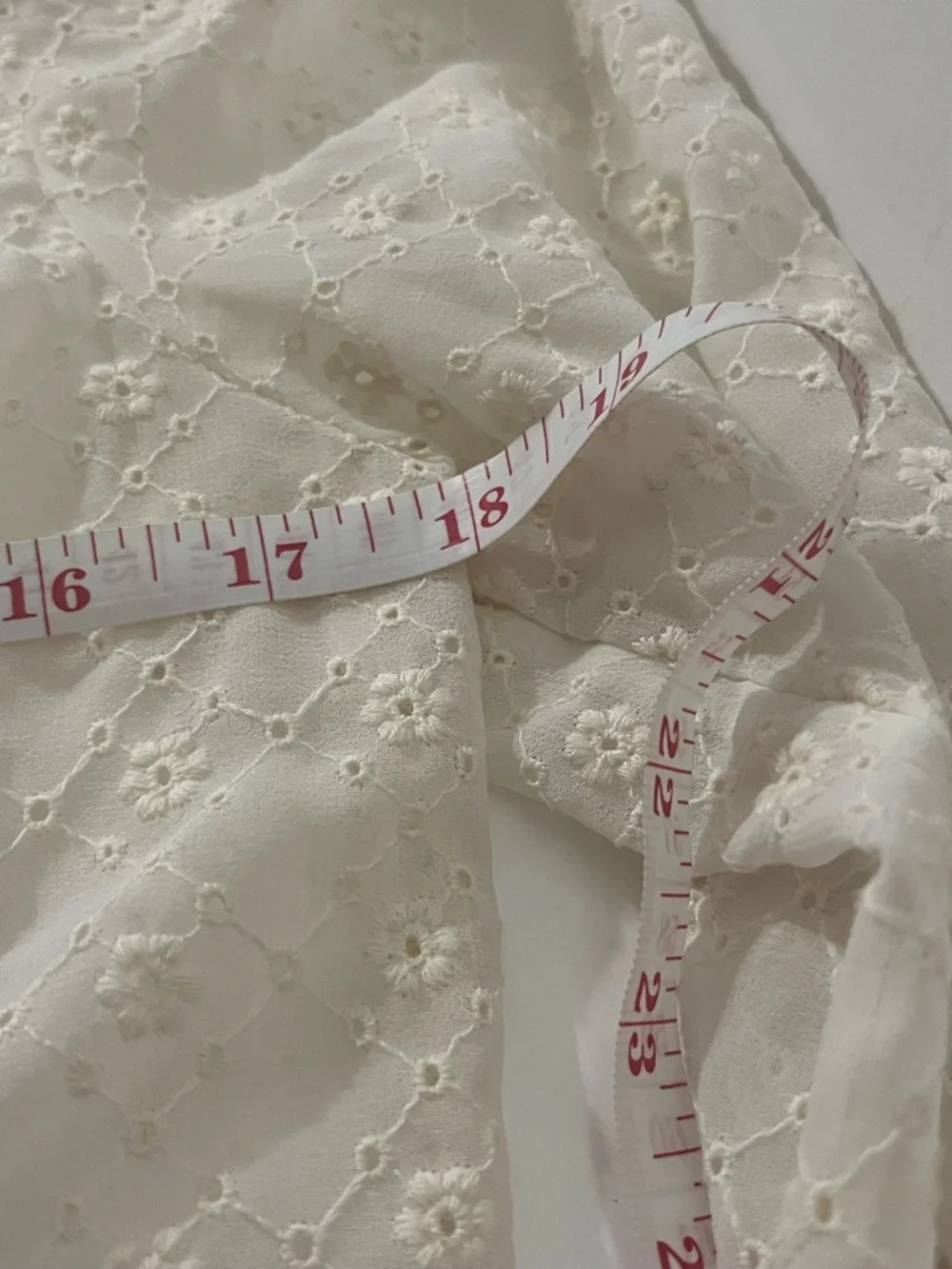 STUNNING MAEVE ANTHROPOLOGIE LAILA RUFFLED BLOUSE Size 2 - Picture 5 of 8
